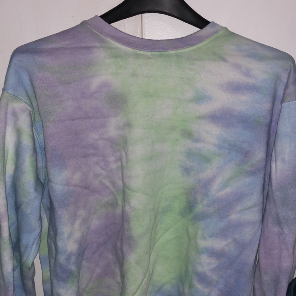 Tie dye crew neck